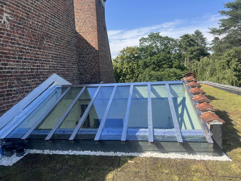 Woluwe-Saint-Lambert: Toiture en verre sur mesure • AluGlass Bruxelles