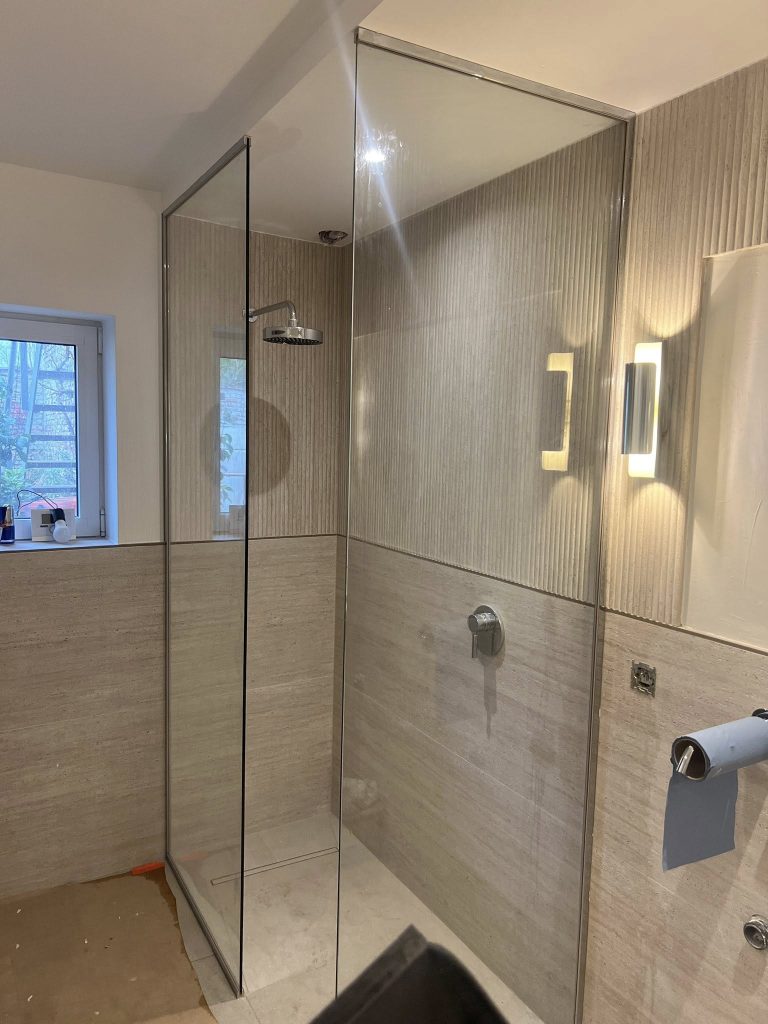 Bruxelles: Cabine de douche en verre
