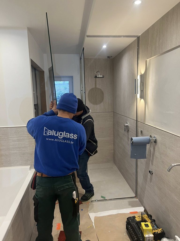 Bruxelles: Cabine de douche en verre