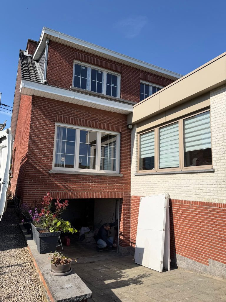 Châssis PVC Salamander 76 à Dilbeek Bruxelles